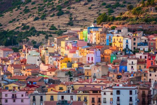 Casa Vacanze Su Sorighe. بوسا المظهر الخارجي الصورة